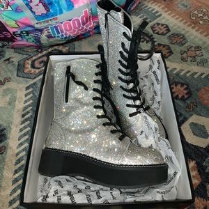 DEMONIA on the rocks combat boot